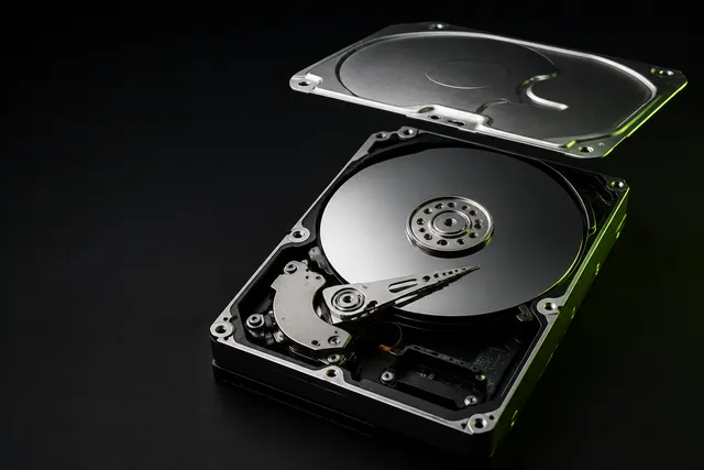 Hard disk, immagine illustrativa